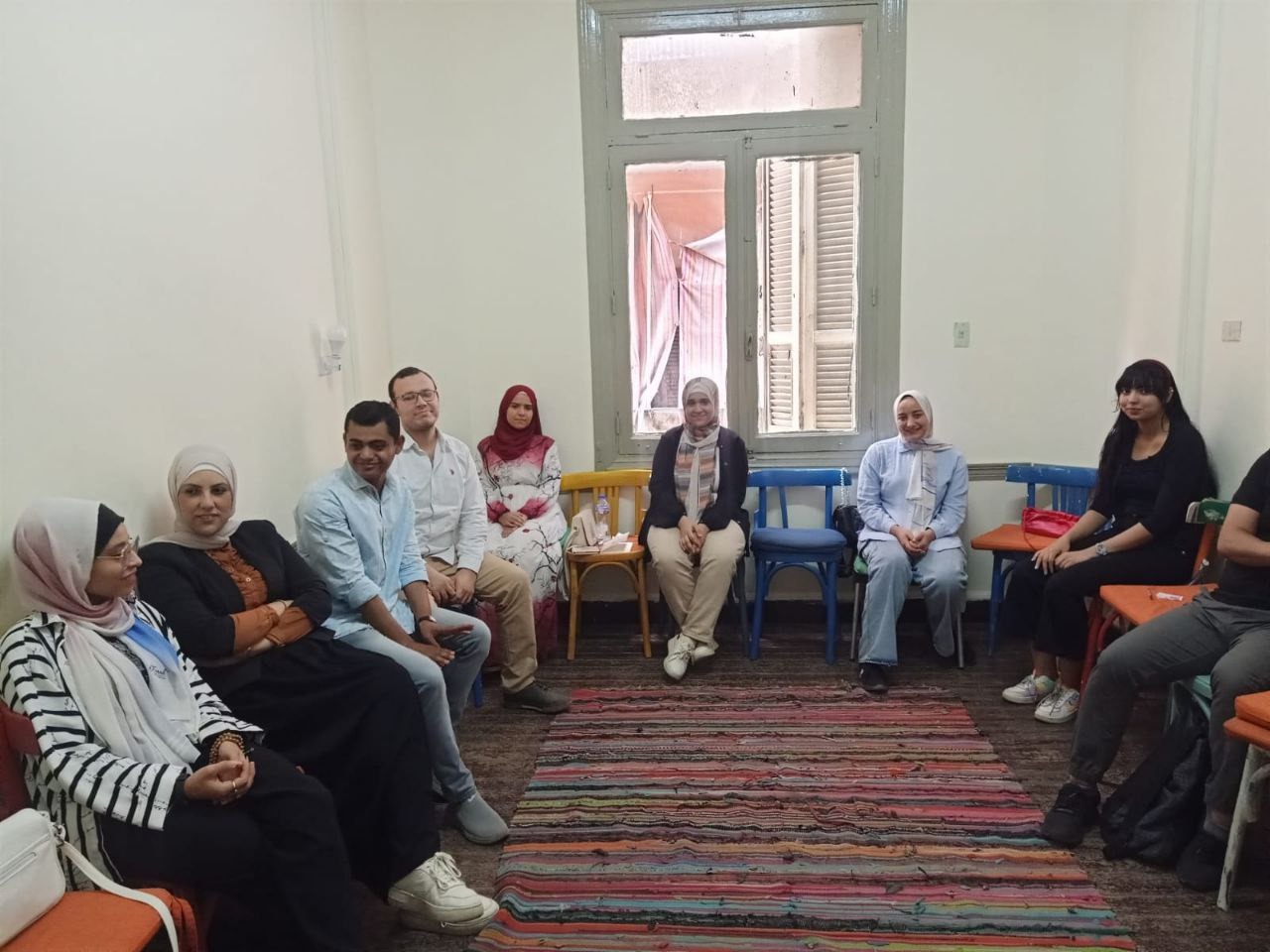 جلسات الدعم الجماعي